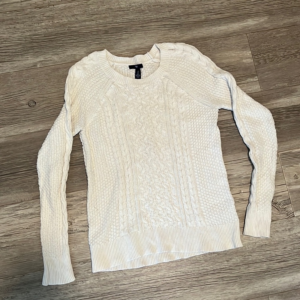 Gap Sweater